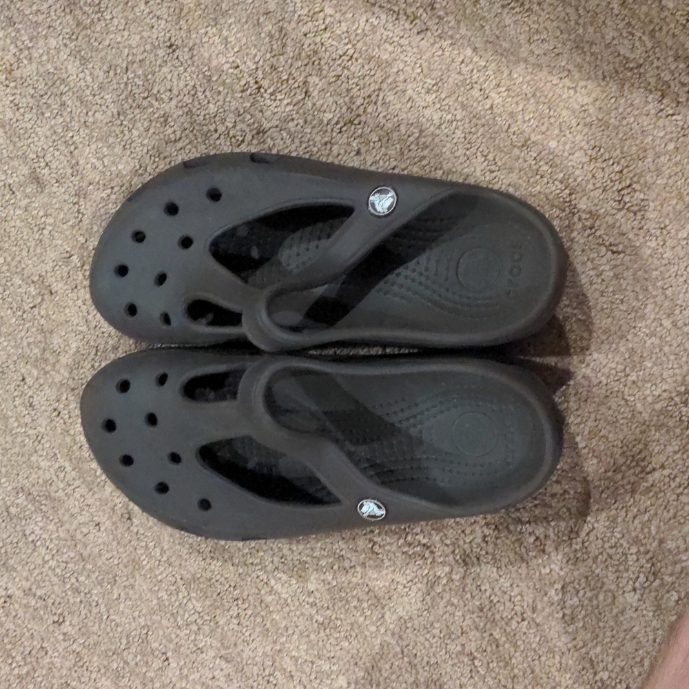 Women's Crocs size 8